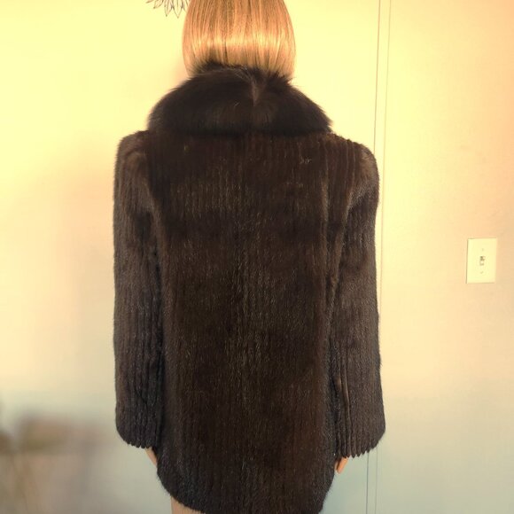 #686 Mink/fox fur coat - Picture 2 of 5